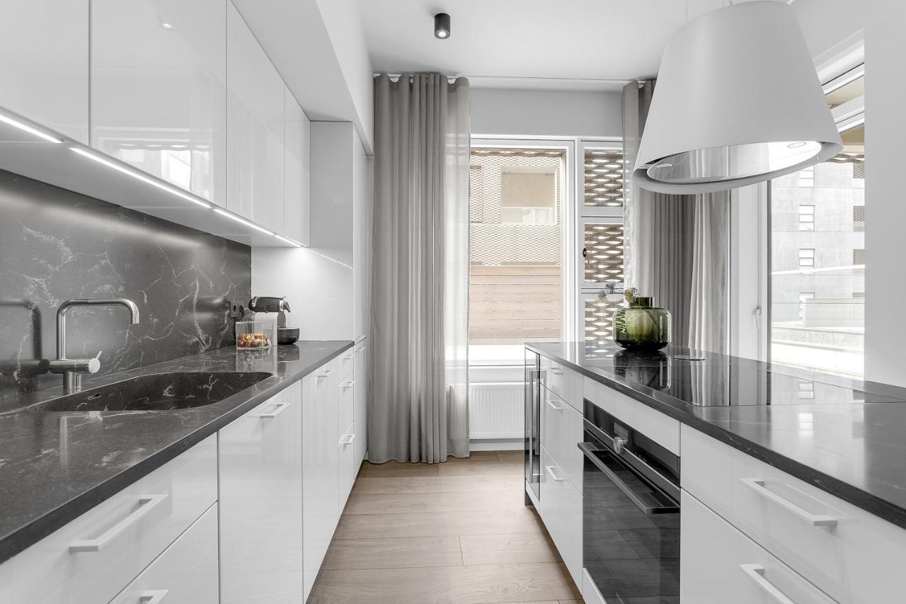 Modern Apt In Central 레이캬비크 외부 사진