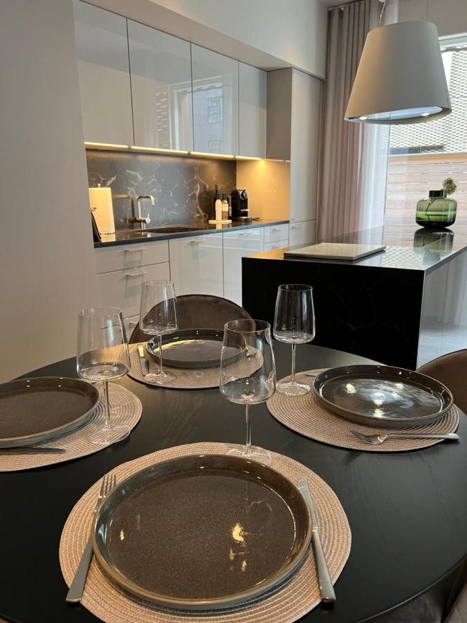 Modern Apt In Central 레이캬비크 외부 사진